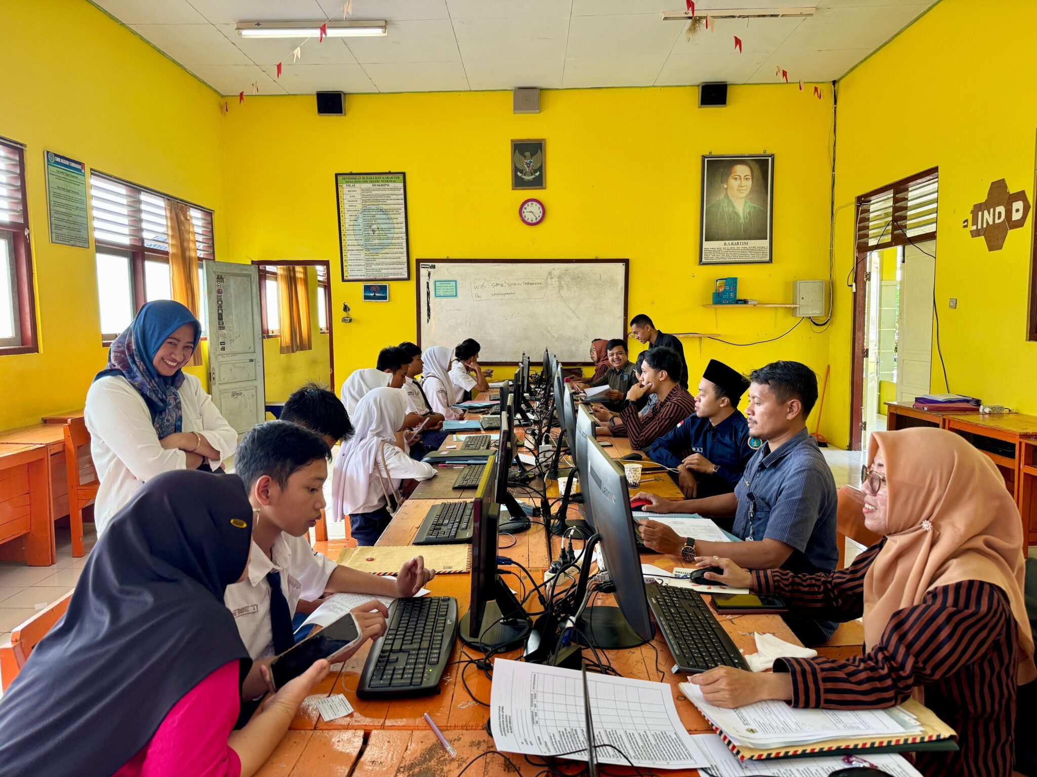 <br />
<b>Warning</b>:  Undefined property: stdClass::$title in <b>/home/pkllauwb/anas.pkl-lauwba.com/company_profile/frontend/pages/blog.php</b> on line <b>26</b><br />
<br />
<b>Deprecated</b>:  htmlspecialchars(): Passing null to parameter #1 ($string) of type string is deprecated in <b>/home/pkllauwb/anas.pkl-lauwba.com/company_profile/frontend/pages/blog.php</b> on line <b>26</b><br />
