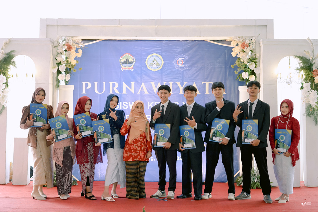 <br />
<b>Warning</b>:  Undefined property: stdClass::$title in <b>/home/pkllauwb/anas.pkl-lauwba.com/company_profile/frontend/pages/blog.php</b> on line <b>26</b><br />
<br />
<b>Deprecated</b>:  htmlspecialchars(): Passing null to parameter #1 ($string) of type string is deprecated in <b>/home/pkllauwb/anas.pkl-lauwba.com/company_profile/frontend/pages/blog.php</b> on line <b>26</b><br />
