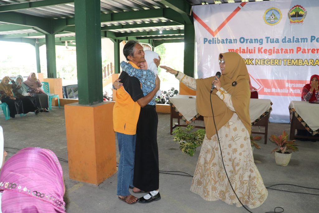 Kegiatan Parenting SMK Negeri Tembarak
